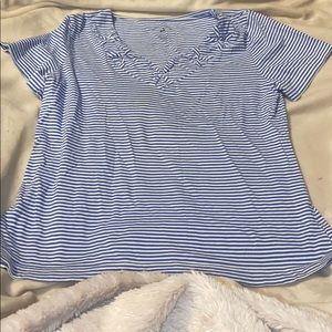 ❤️4/$20 White Stag tee